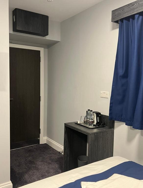 Blue Sapphire Hotel - Komfort-Vierbettzimmer