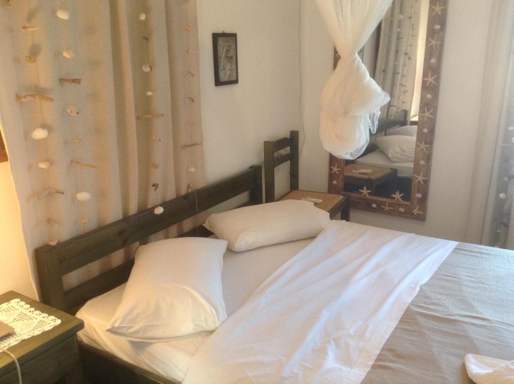 Una cama o camas en una habitación de San Giorgio