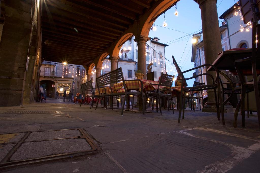 Casa Vacanze Piazza Vecchia - 1