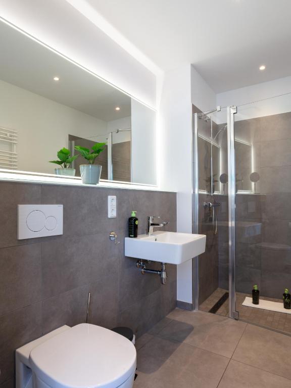 Limehome Köln Friesenplatz - Digital Access - Resim 32