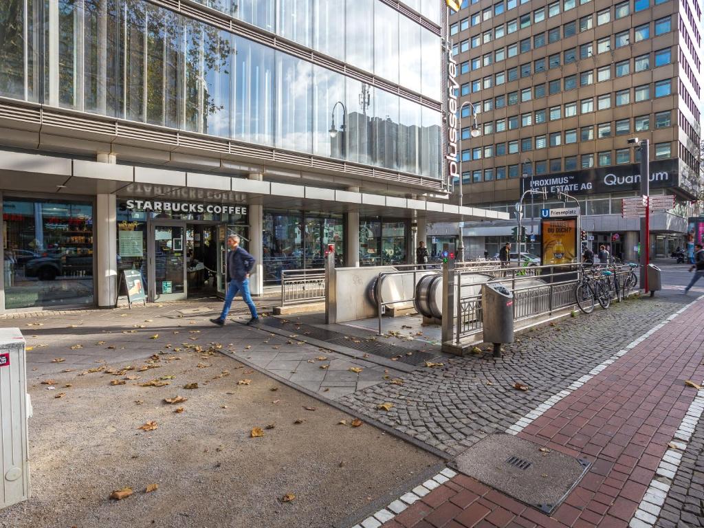 Limehome Köln Friesenplatz - Digital Access - Resim 44