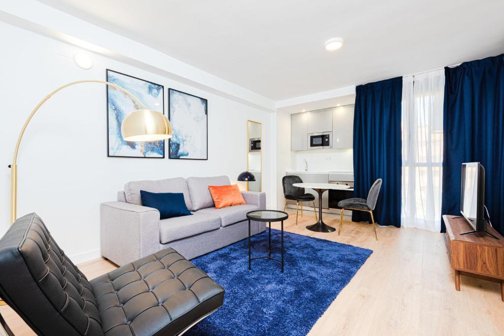Premium Accomodation in La Rosaleda Area - Madrid, Madrid ...