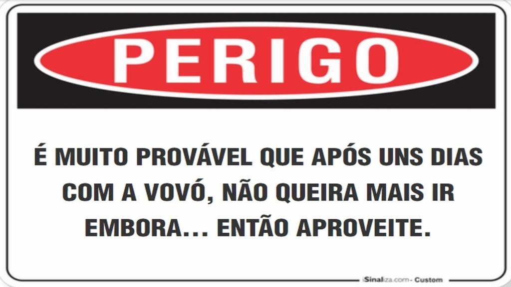 a sign with a pepsi logo on it at Pousada Casa da Vovó - Sua casa pertinho da Praia in Aracaju