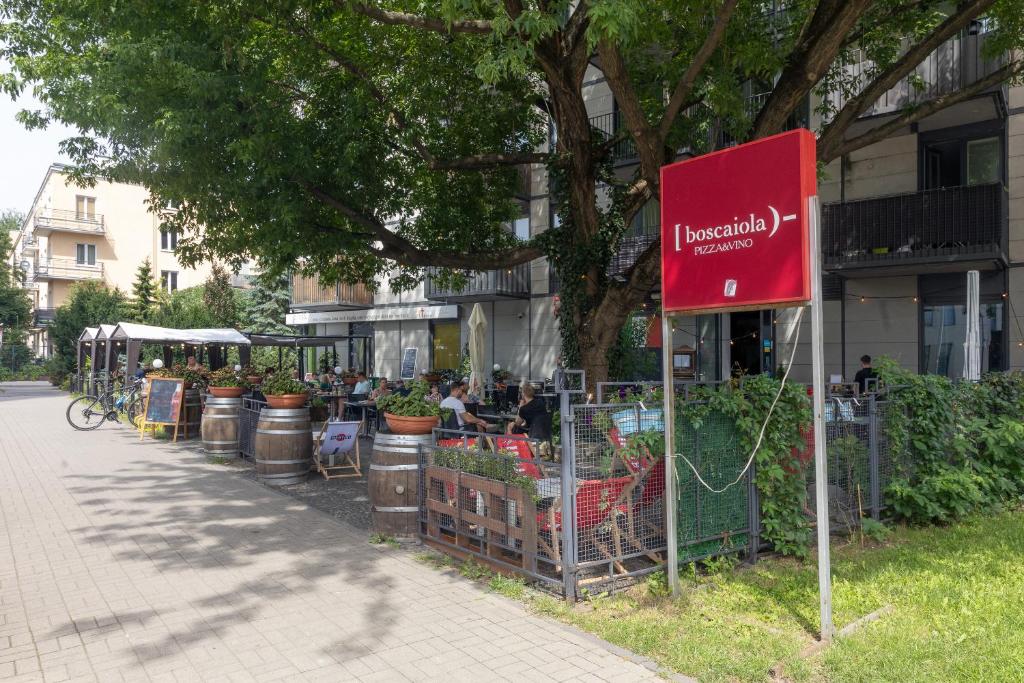 Budova, v ktorej sa apartmán nachádza
