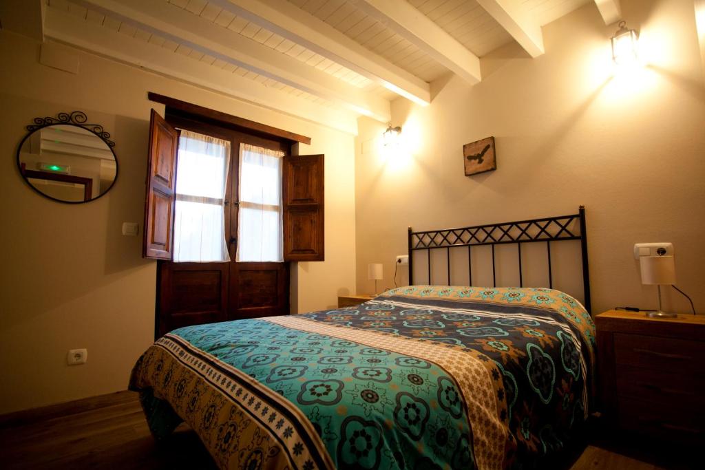 Lova arba lovos apgyvendinimo įstaigoje El Balcon del Horreo