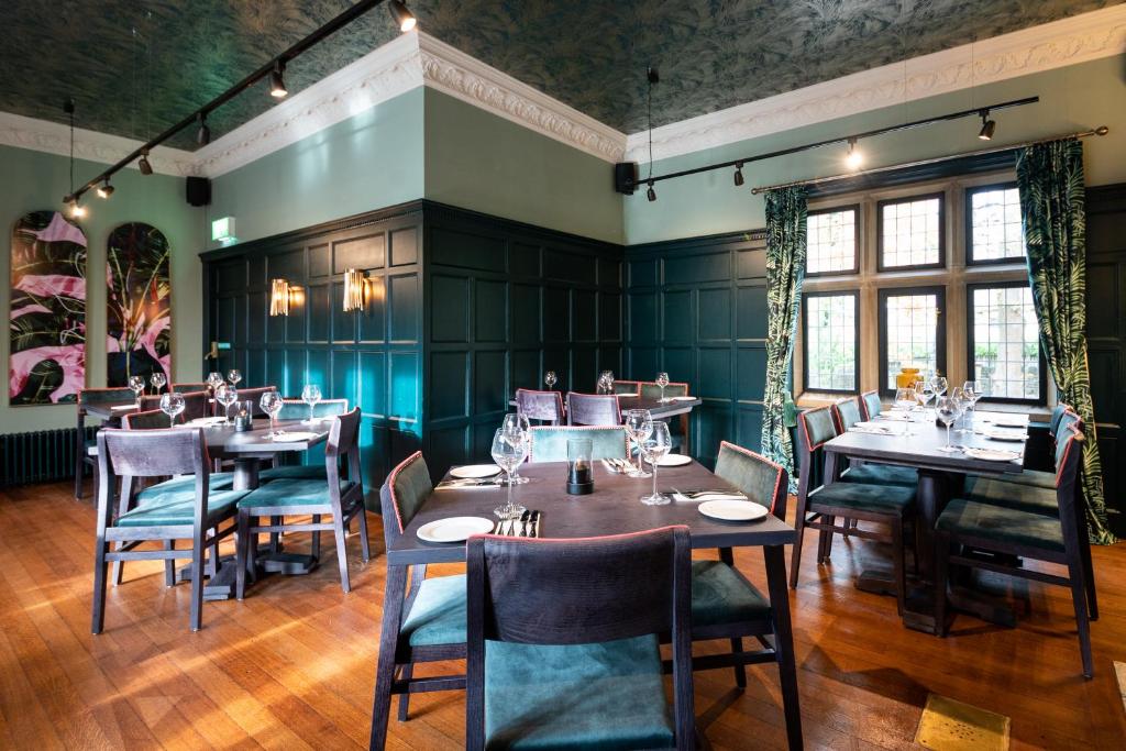 The Pine Marten by Innkeeper's Collection - Resim 26