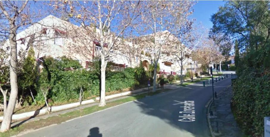 Kép Apartamentos Serrallo, Parking gratuito y cocina, Alhambra y playa szállásáról Granadában a galériában