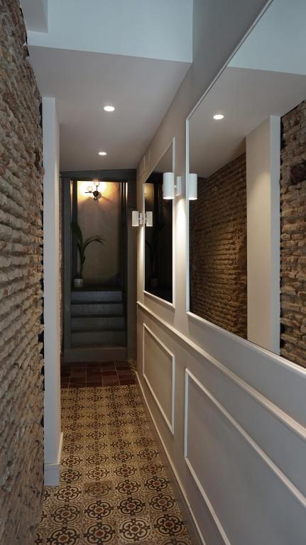 Zdjęcie z galerii obiektu San Jorge Suites Triana w Sewilli