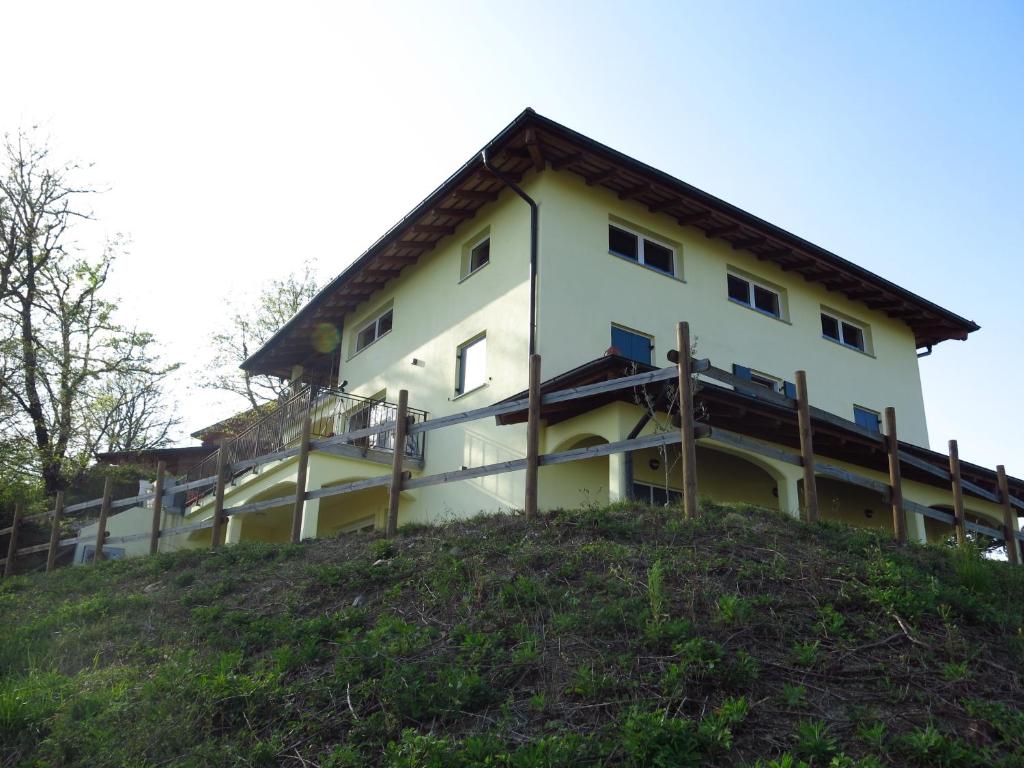 Budova, kde se bed and breakfast nachází