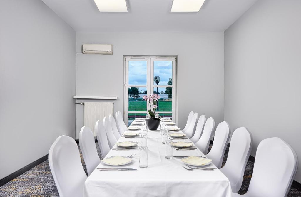 Fotografie z fotogalerie ubytování Hotel Anton by DNS v destinaci Pruszków