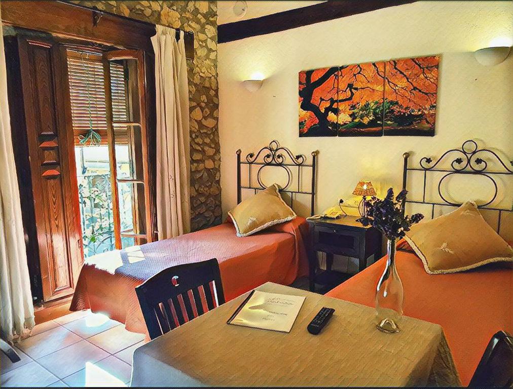 VÍA NATURA hotel rural gastronómico, Cabanes – Updated 2023 ...