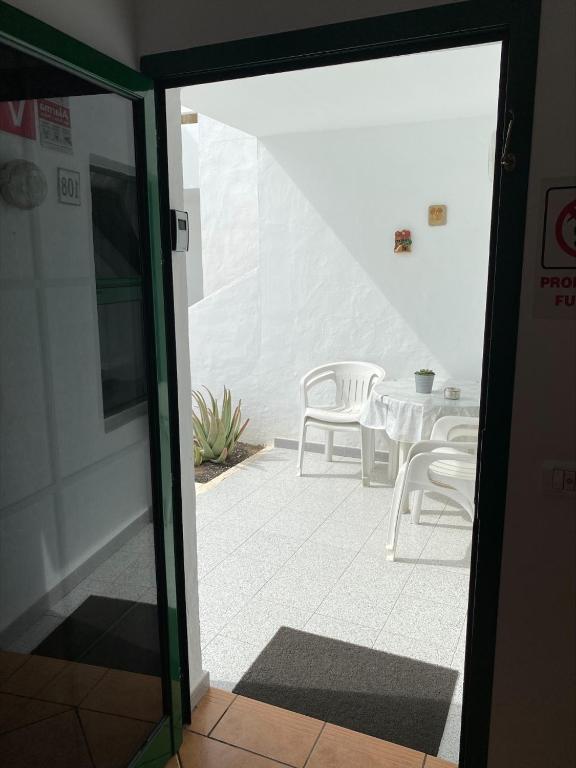 Patio alebo iná vonkajšia časť ubytovania Apartamento ANGELES