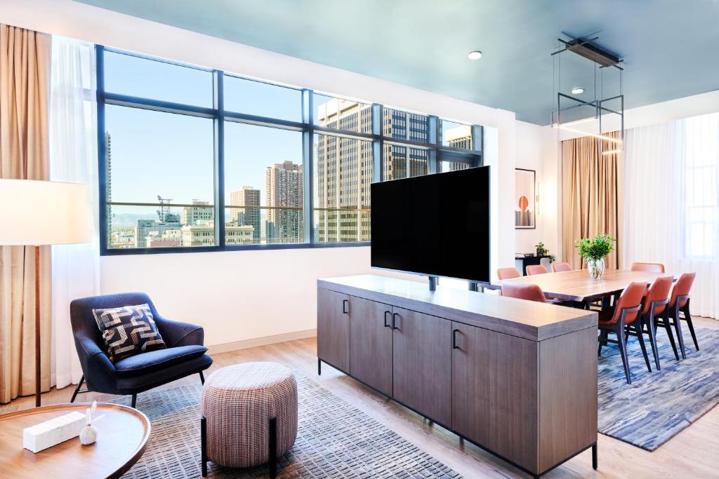 Hyatt Centric Downtown Denver photo