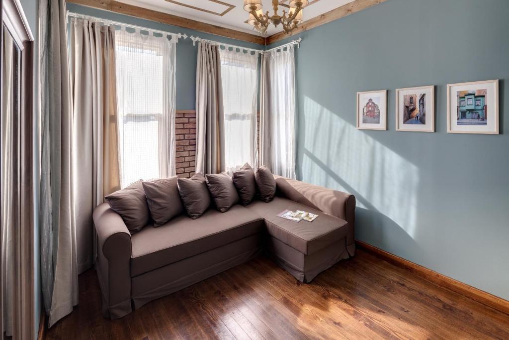 Loka Suites - Deluxe Suite
