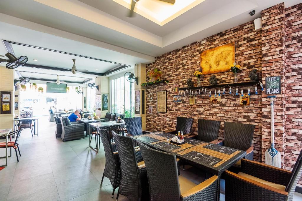 Hallo Patong Hotel - Resim 11