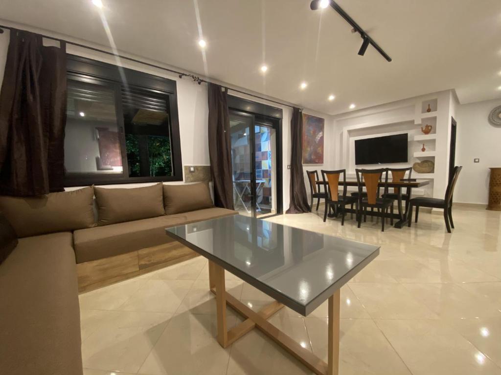Complexe Al AMINE plage -rifiyine - Appartement - Begane Grond