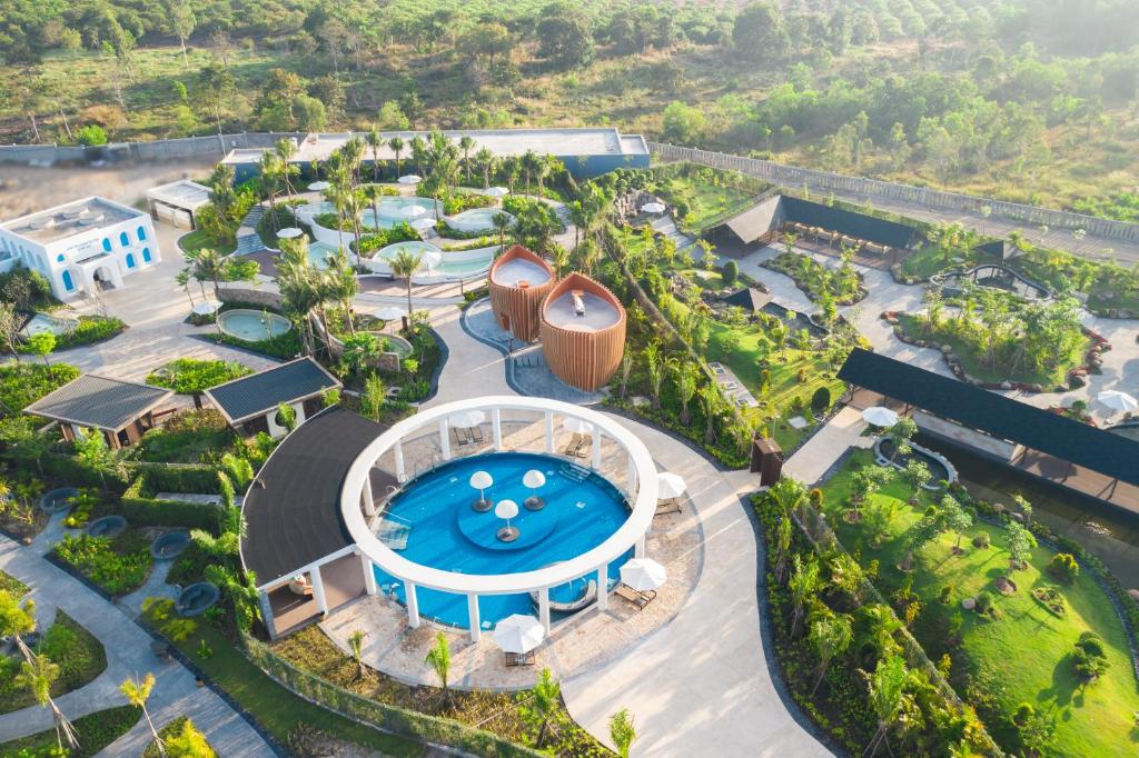 Minera Hot Springs Binh Chau, Bình Châu – Cập nhật Giá năm 2024