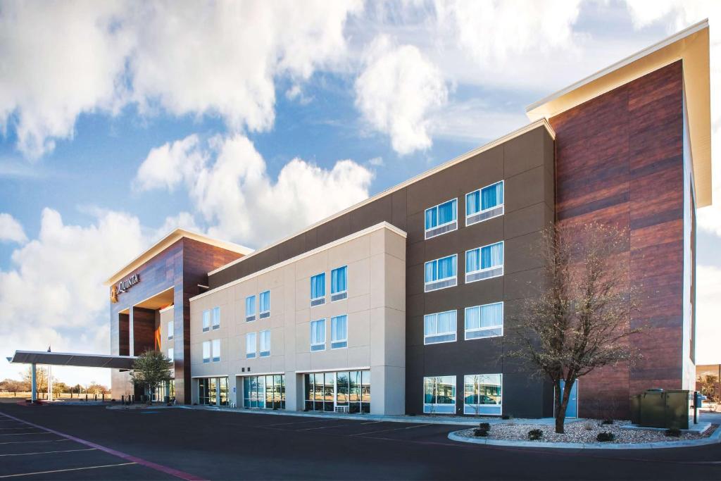 a rendering of a hospital building at La Quinta by Wyndham Lubbock South in Lubbock
