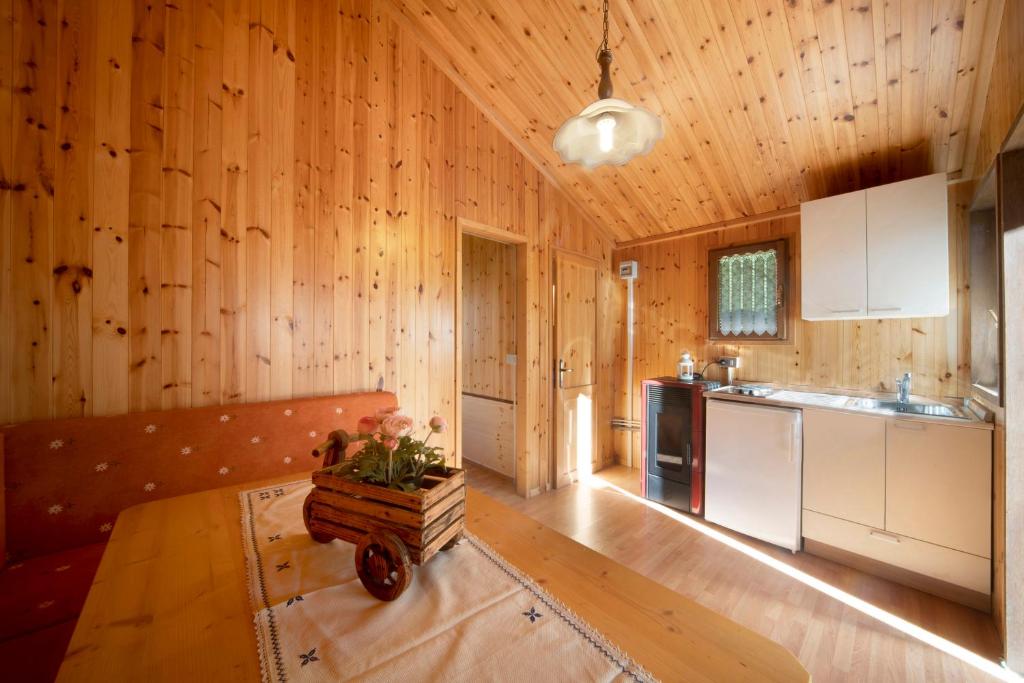 Kuchyň nebo kuchyňský kout v ubytování Casa Bucaneve