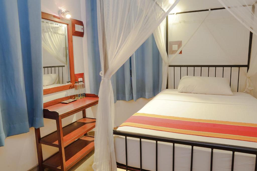 Gruhaya Boutique Villa - 12