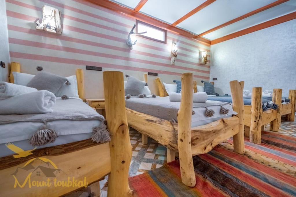 Letto o letti in una camera di Mount Toubkal Lodge