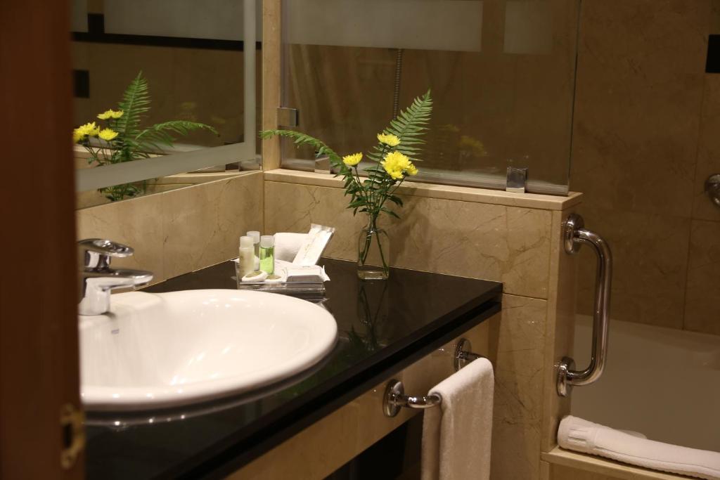Gran Hotel Los Abetos, Santiago de Compostela – Precios 2022 ...