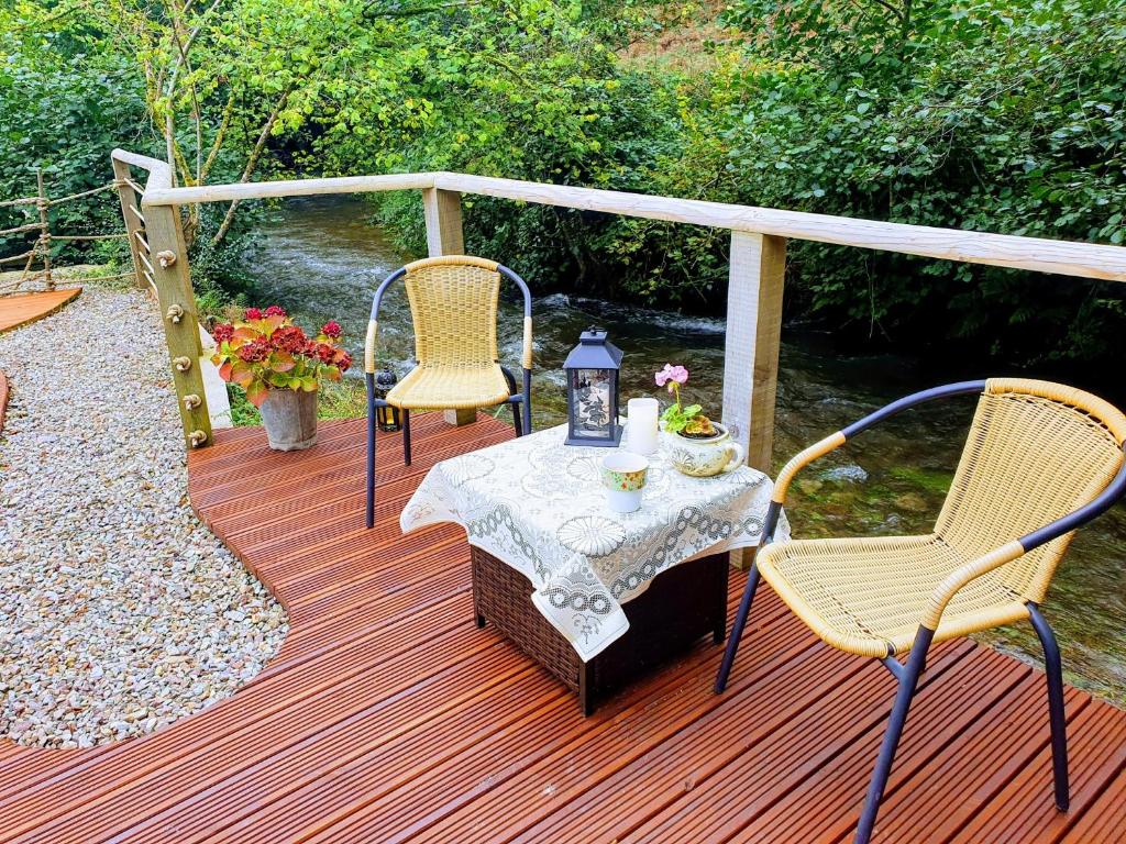 9+ Flow Thru Decking