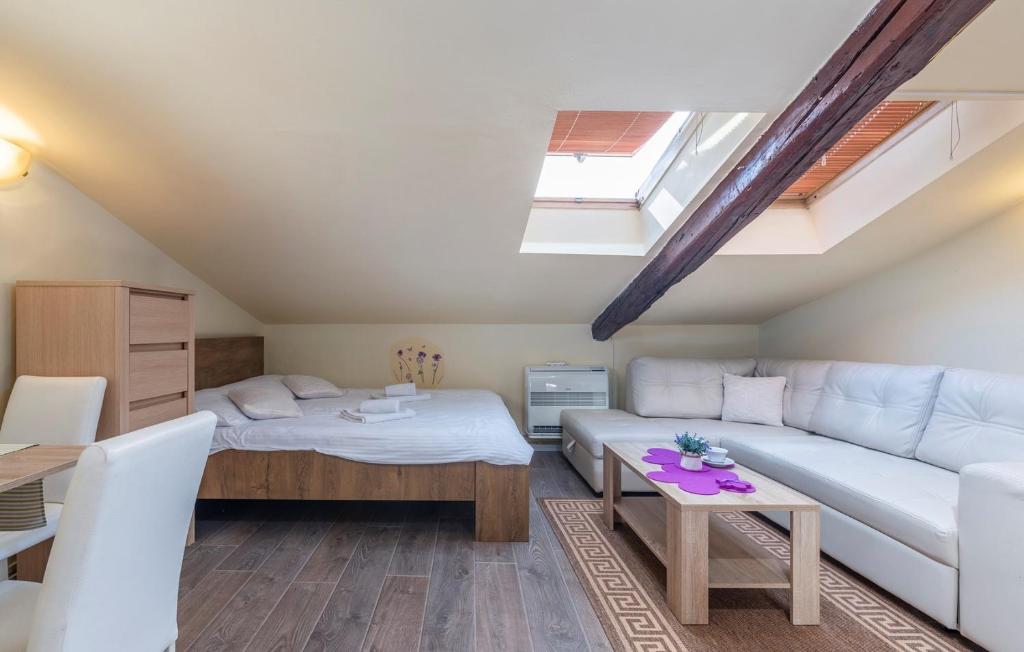 Postel nebo postele na pokoji v ubytování Apartment Zeljka