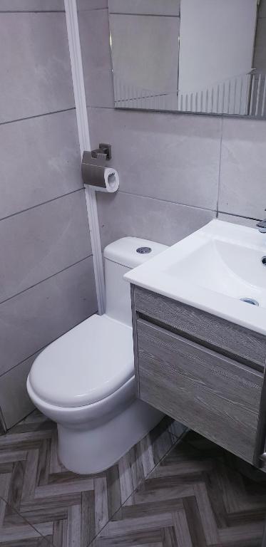 Koupelna v ubytování Casa con Tinaja Caliente, Quincho y Pet Friendly