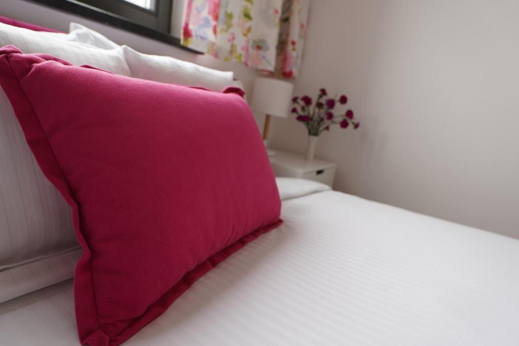 Postel nebo postele na pokoji v ubytování Lemmas Apartament Anchoria