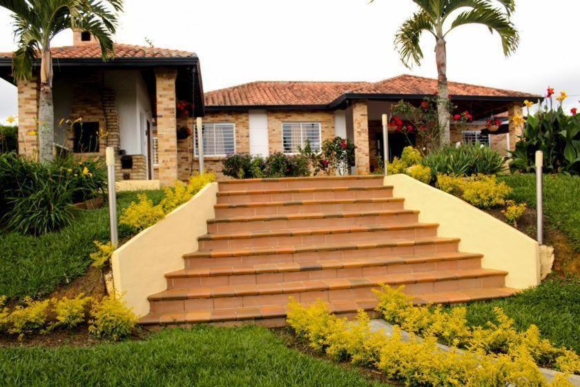 Cabaña familiar con piscina La Manigua - mesa de los santos