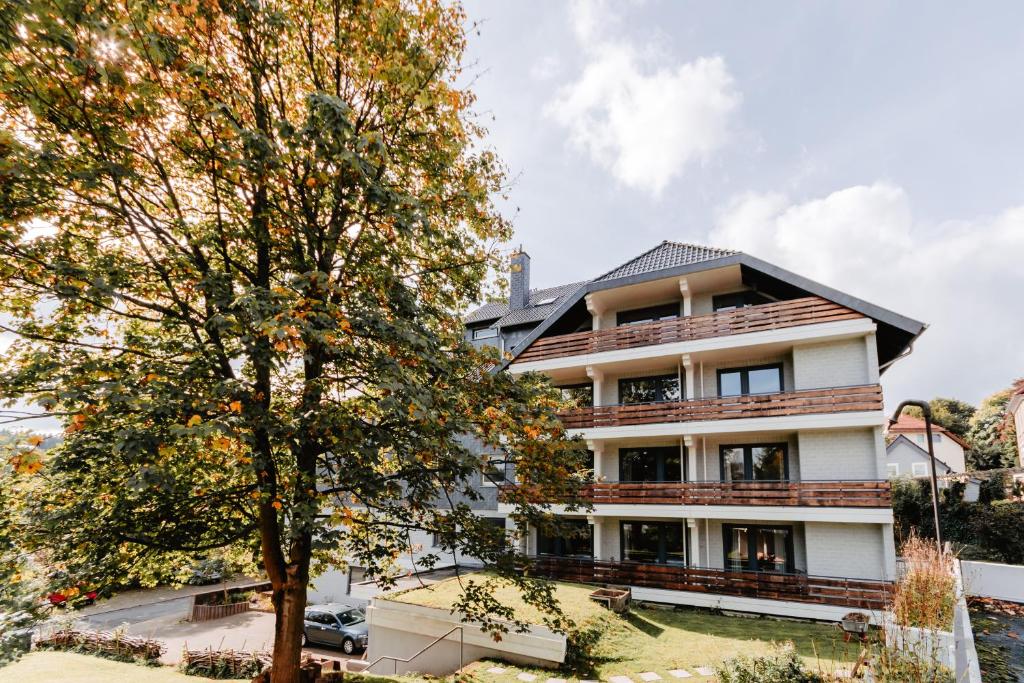 Budova, kde se aparthotel nachází