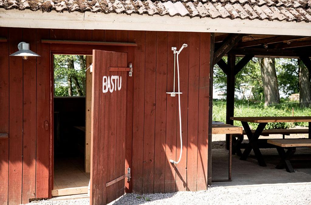 Fotografie z fotogalerie ubytování Hofsnäs Lilla Sjöstuga v destinaci Hovsnäs