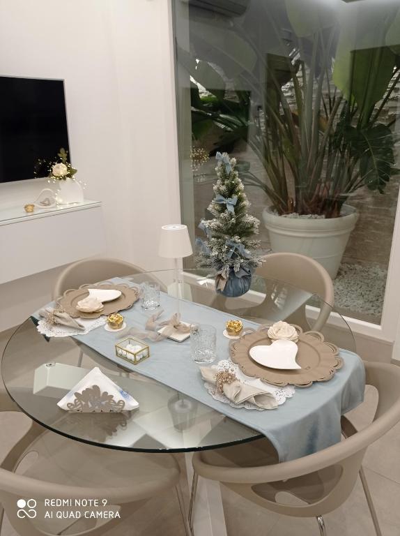 A television and/or entertainment centre at Romantic Suite