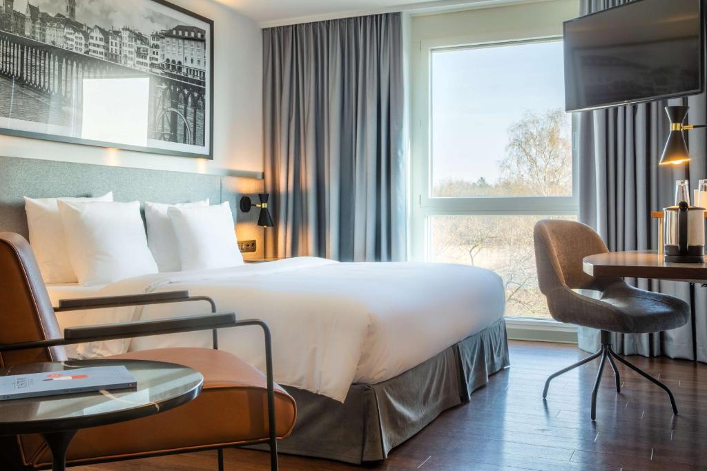 Park Inn By Radisson Zurich Airport Hotel Rümlang www.booking.com