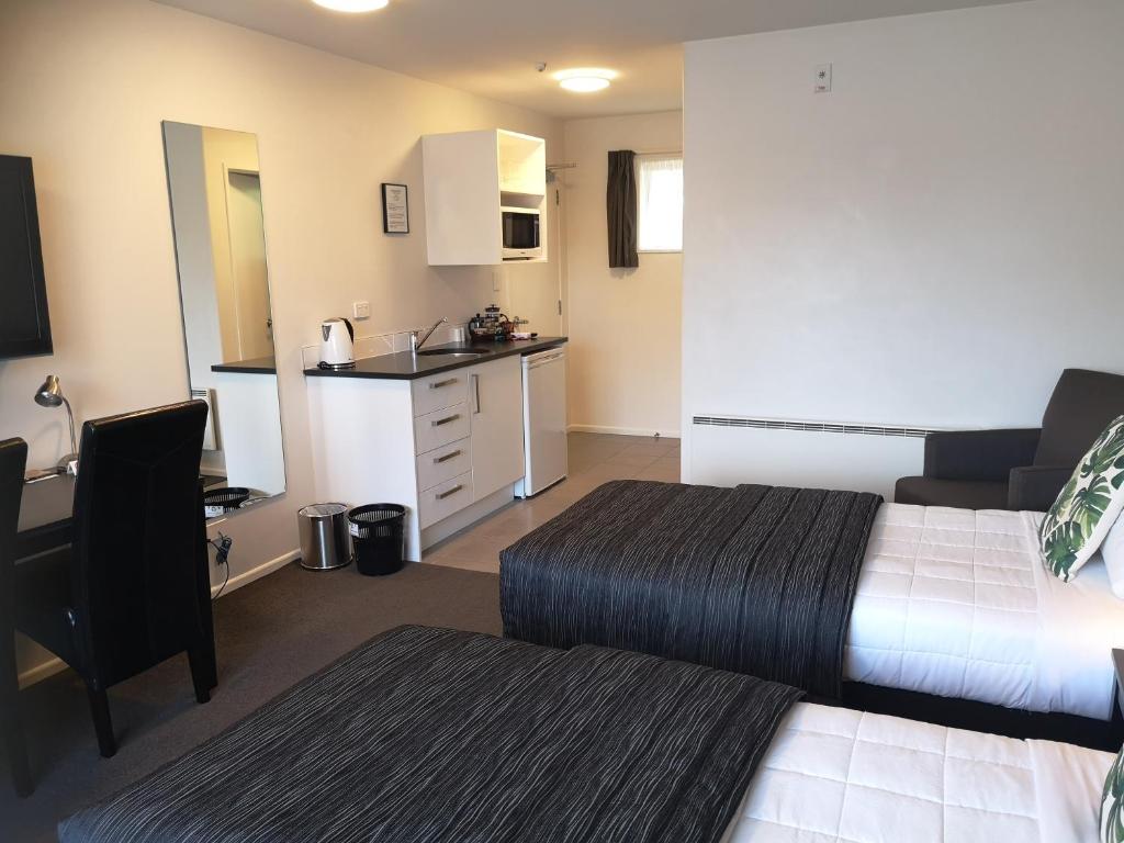 Airport Palms Motel - Resim 45