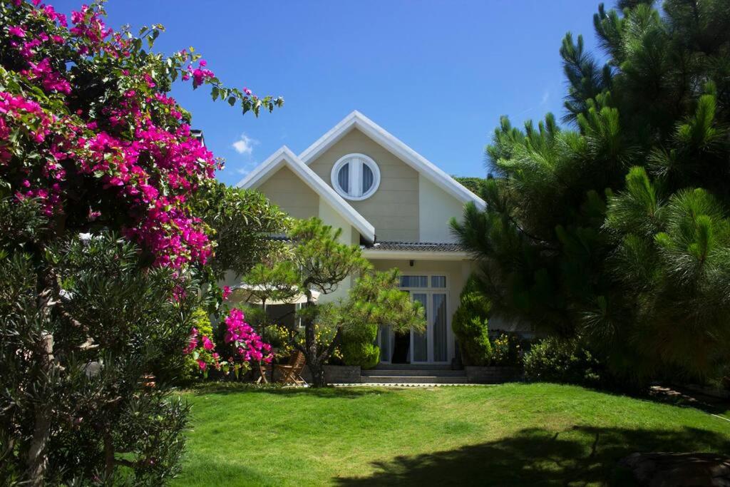 Thông Villa Da Lat - 60B Vạn Hạnh, w8, Đà Lạt - please contact us before arrival