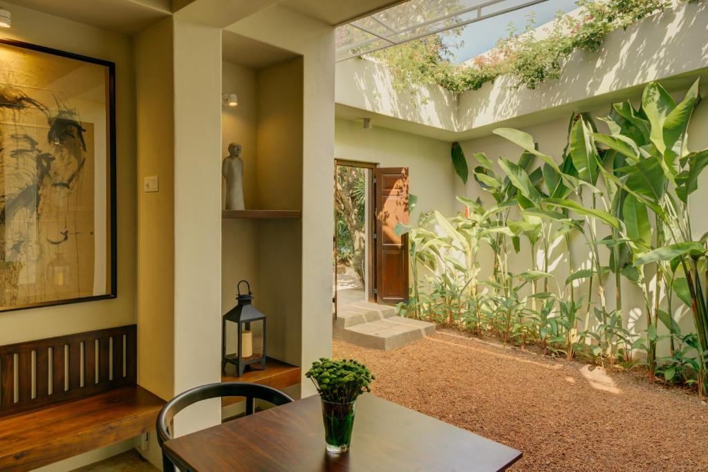 Zahrada ubytování Nyne Hotels Lake Lodge, Colombo