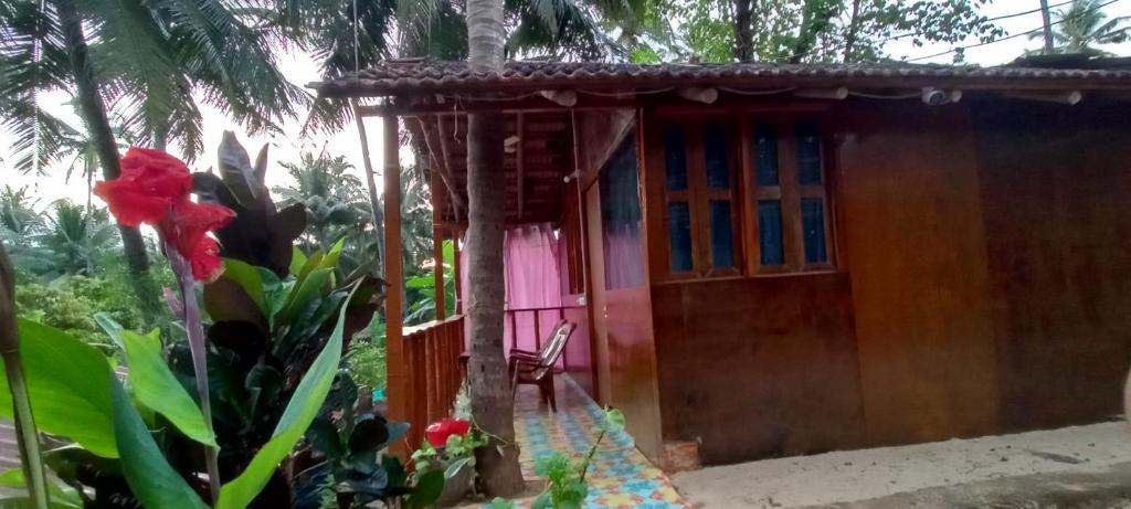 Aed väljaspool majutusasutust SHIV SAI HUTS
