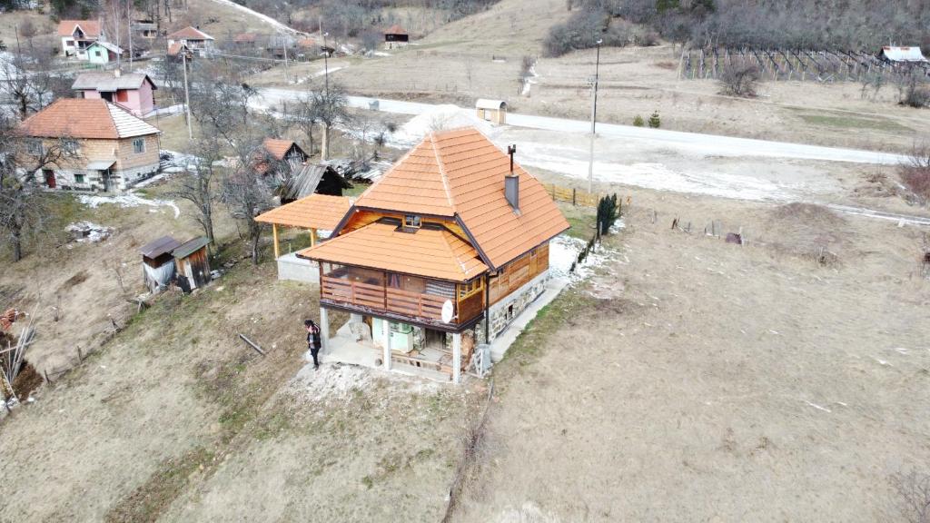 Budova, kde se prázdninový dům nachází