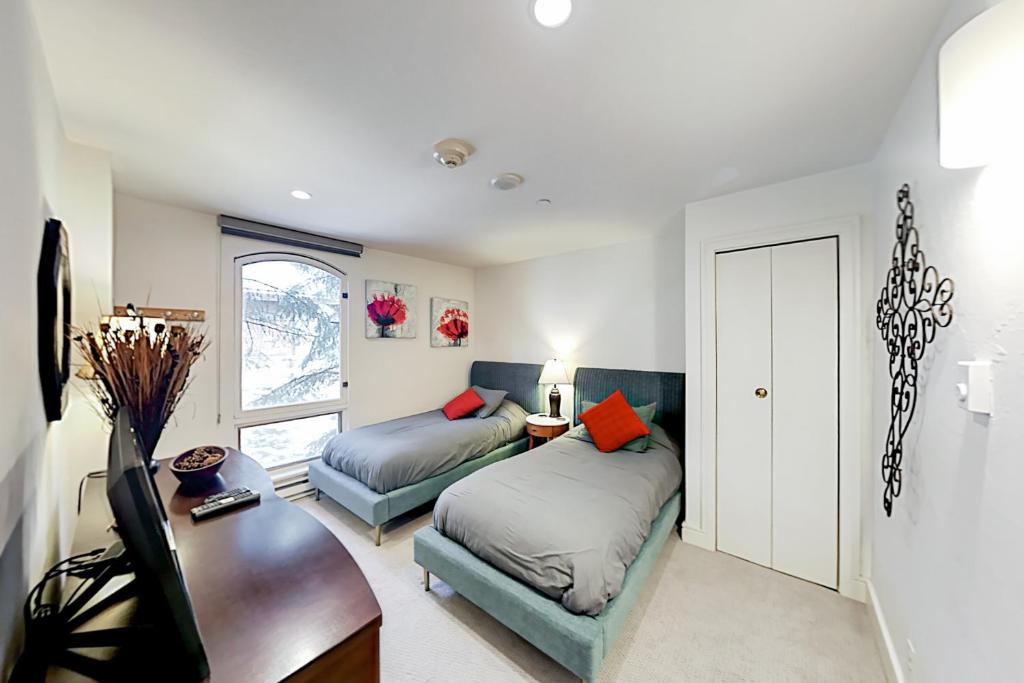 Frontage Townhome, Vail (updated prices 2024)