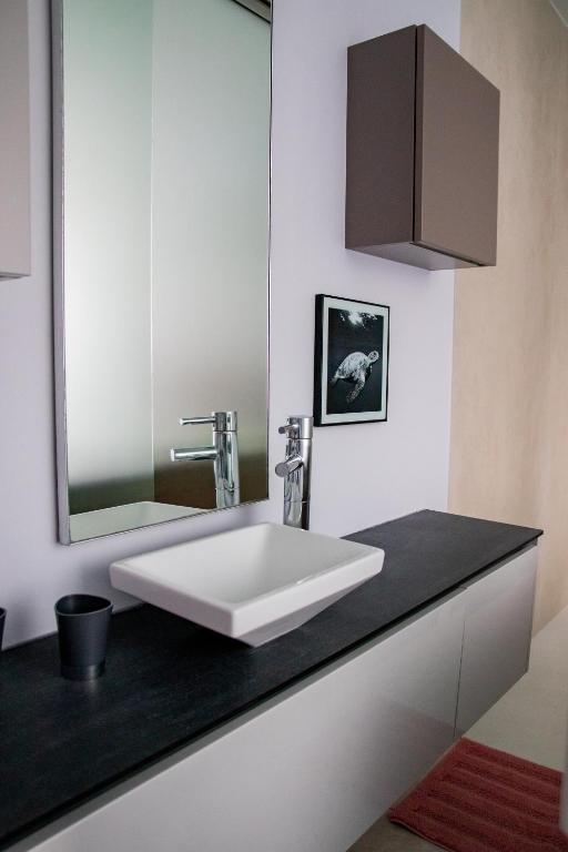 Les Tourterelles - Habitación Doble Con Baño Privado