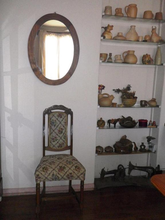 Φωτογραφία από το άλμπουμ του Hostal Renoir σε San Fernando