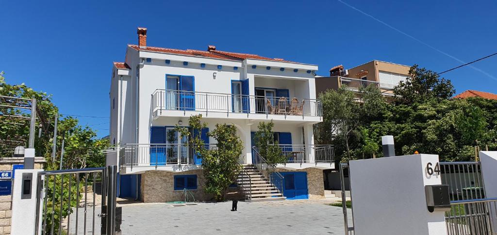 VIlla Blueberry