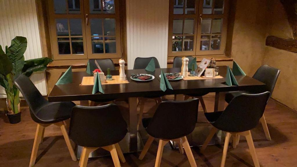 Restaurace v ubytování Hotel am Rathaus Adii
