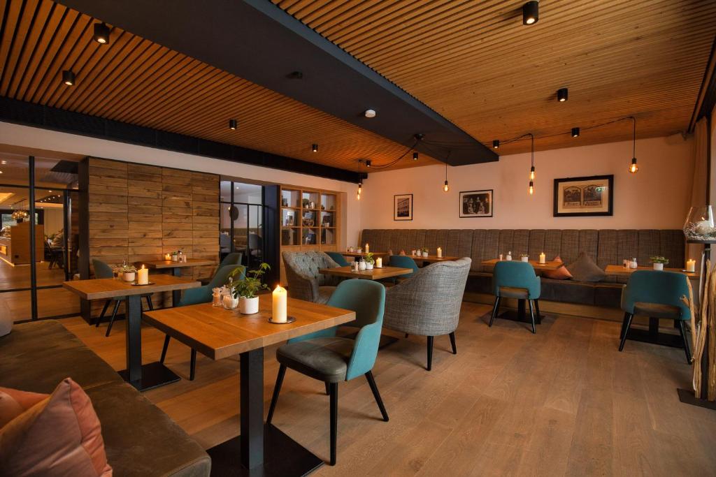 Posezení v ubytování Hotel Amberger Hof