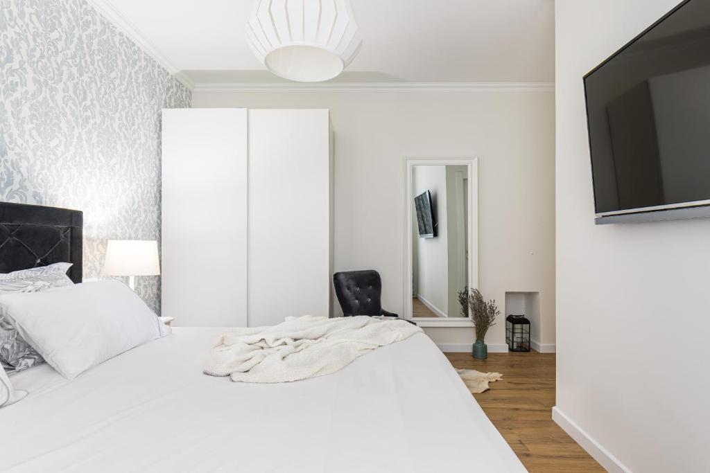 Televízia a/alebo spoločenská miestnosť v ubytovaní Charming retreat in the heart of Split