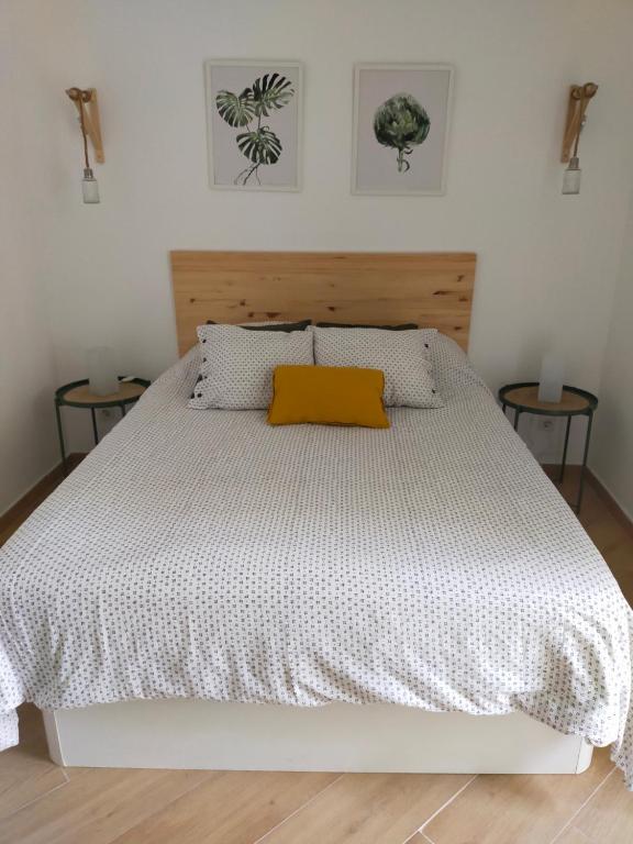 Postel nebo postele na pokoji v ubytování YourCanterasBeachApartment