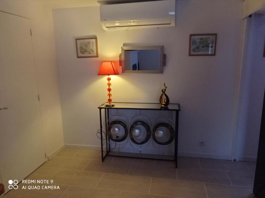 Fotografie z fotogalerie ubytování Chalet aux pied des vignes v destinaci Montigny