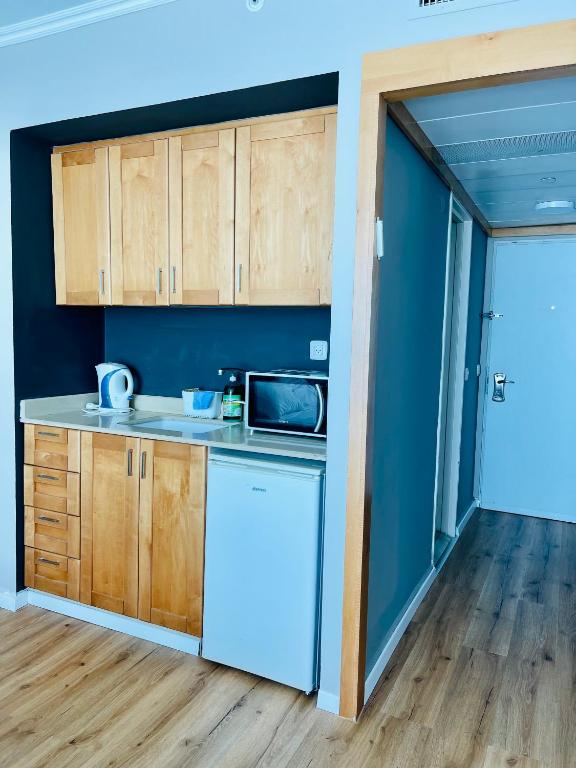 C Tower Apartments - Studio Mit Seeblick